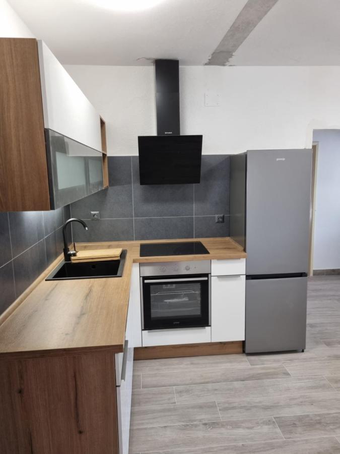 Apartment Ante Klek Exteriör bild